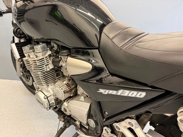 yamaha - xjr-1300