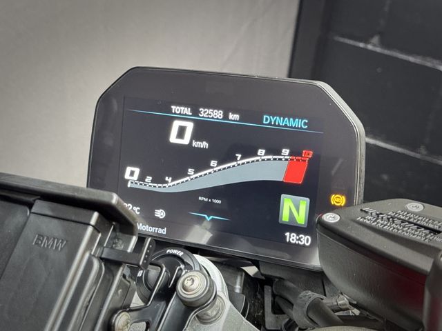 bmw - f-900-r