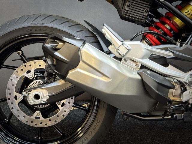 bmw - f-900-r