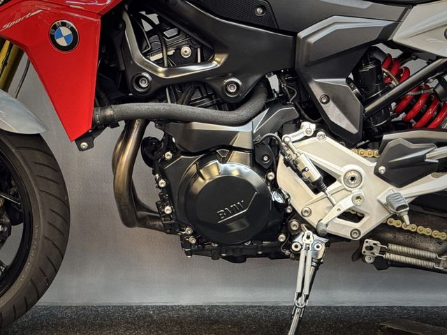 bmw - f-900-r