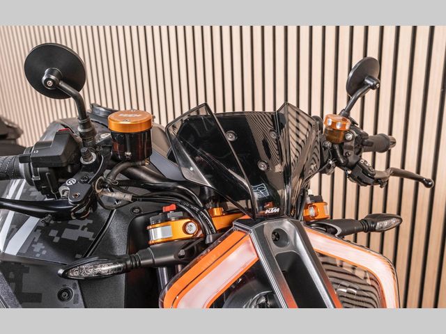 ktm - 1290-super-duke-r