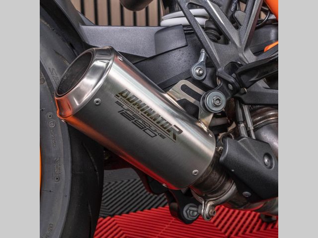 ktm - 1290-super-duke-r