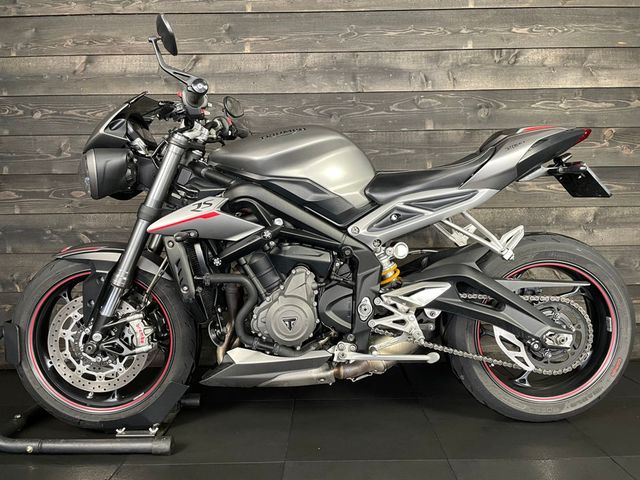 triumph - street-triple-rs