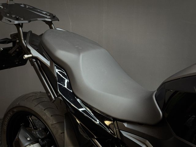 bmw - f-900-xr