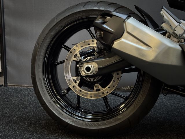 bmw - f-900-xr