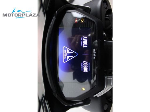 triumph - street-triple-675