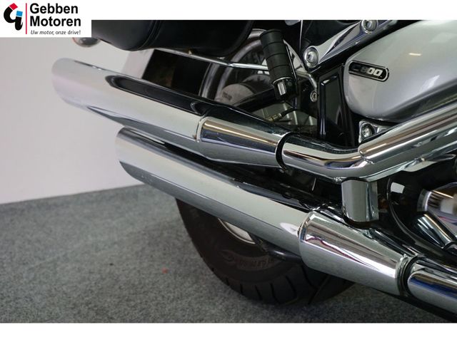 suzuki - vl-800-volusia
