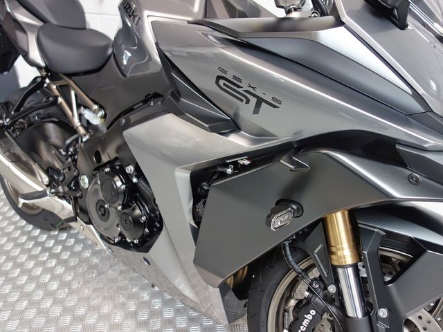 suzuki - gsx-s-1000-gt