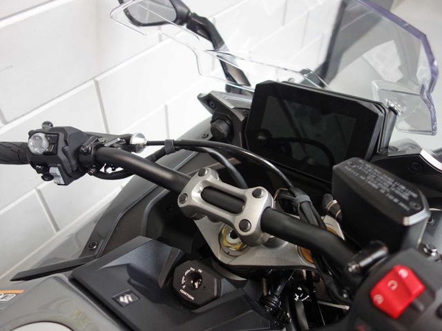 suzuki - gsx-s-1000-gt