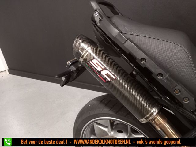 triumph - tiger-1050