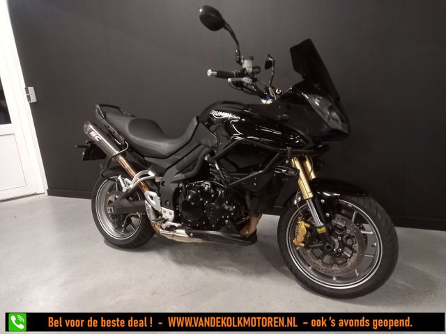 triumph - tiger-1050