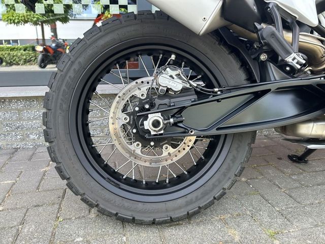ktm - 890-adventure