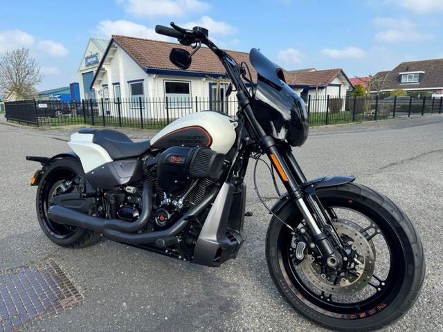 harley-davidson - softail-fxdr-114