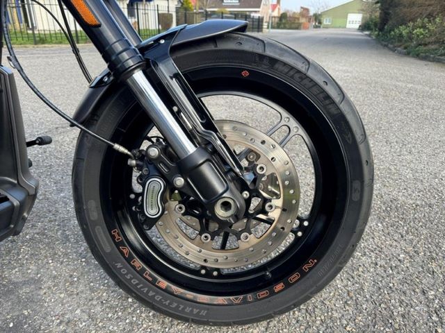 harley-davidson - softail-fxdr-114