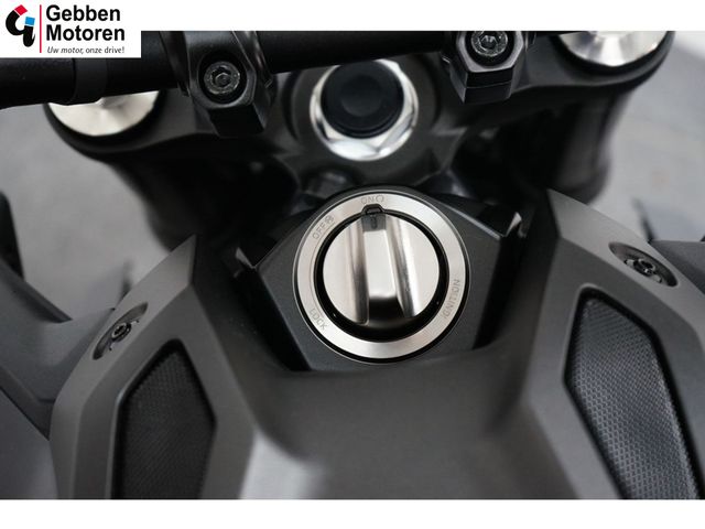 yamaha - mt-09-y-amt