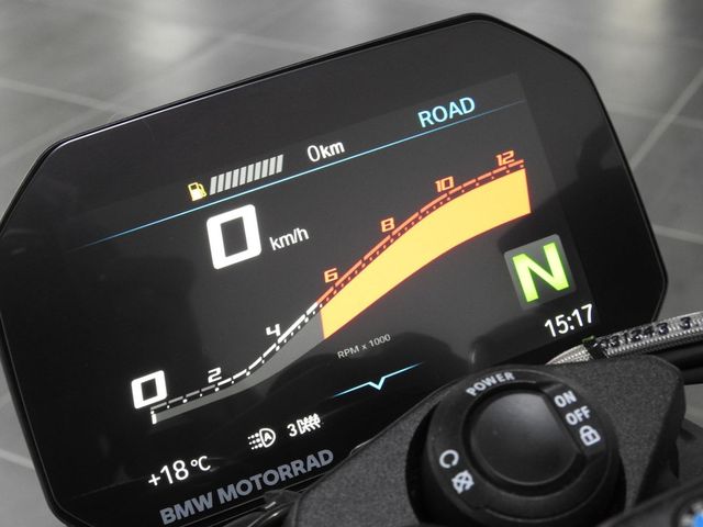 bmw - s-1000-r