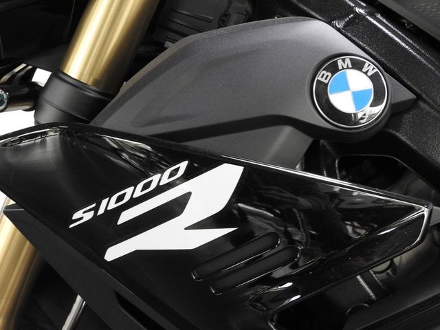 bmw - s-1000-r