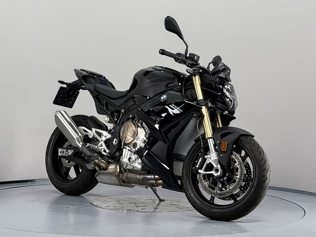 bmw - s-1000-r