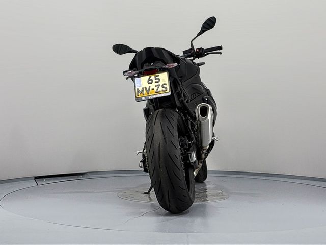 bmw - s-1000-r