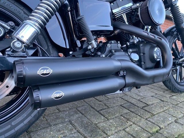 harley-davidson - street-bob-fxdb