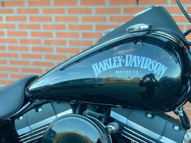 harley-davidson - street-bob-fxdb