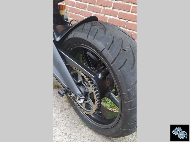 triumph - street-triple-r