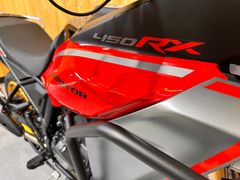 Qjmotor SRT 450 RX 2026 nieuw – foto 18 van 26