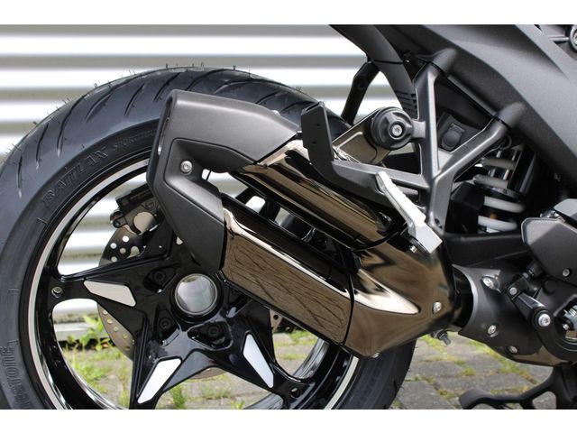 bmw - r-1300-rs