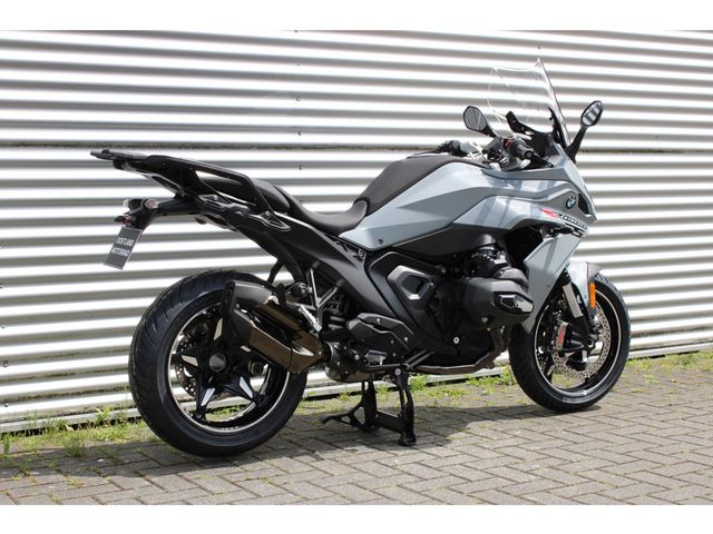 bmw - r-1300-rs