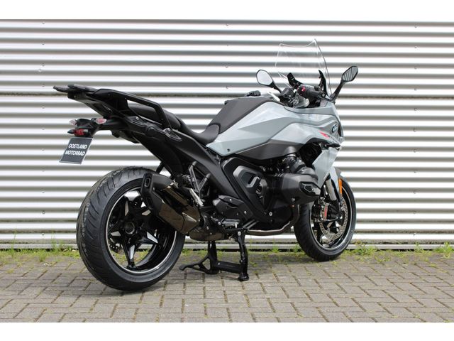 bmw - r-1300-rs