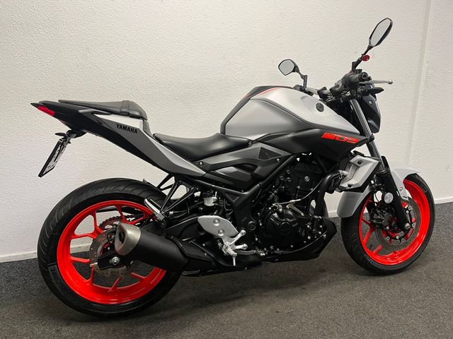 yamaha - mt-03