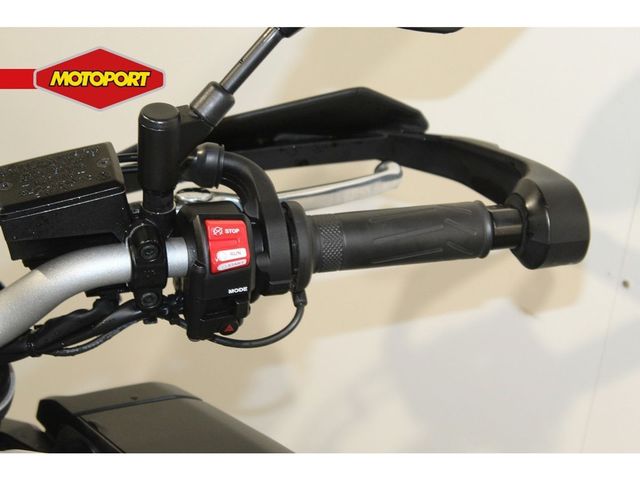 yamaha - mt-10-tourer-edition