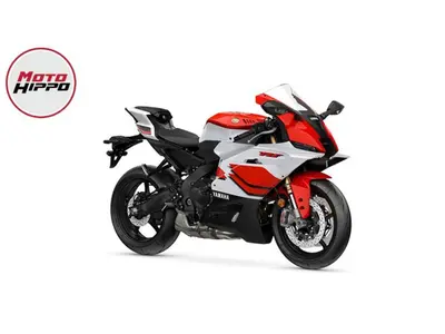 YAMAHA R9 – foto 2