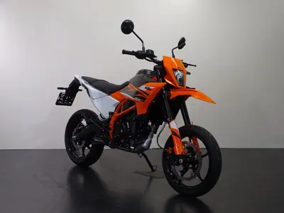 KTM 125 SMC R – foto 2