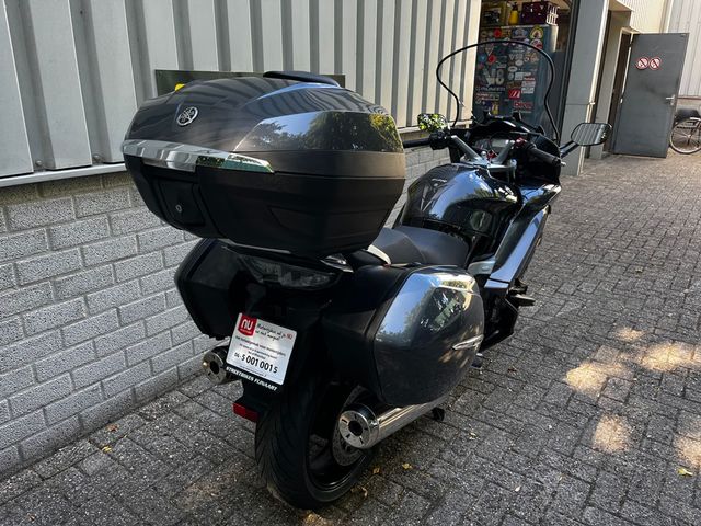yamaha - fjr-1300