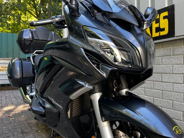 yamaha - fjr-1300