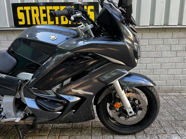 yamaha - fjr-1300