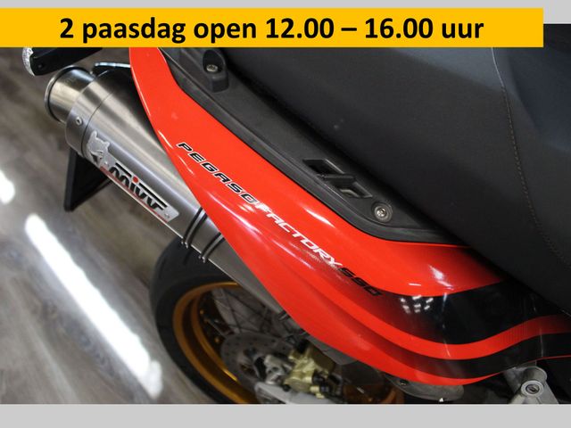 aprilia - pegaso-650-factory