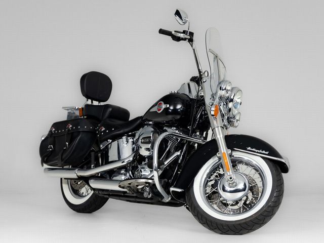 harley-davidson - heritage-softail-classic-flstc