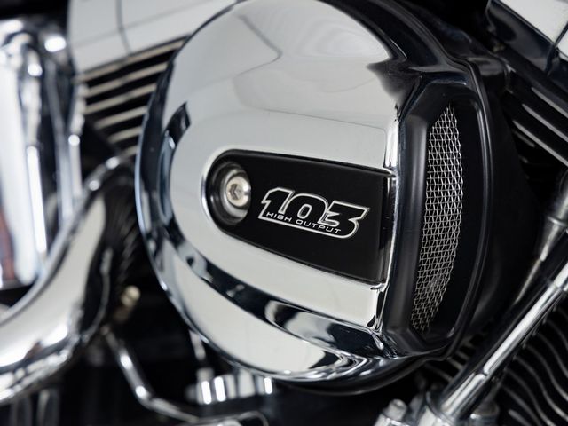 harley-davidson - heritage-softail-classic-flstc