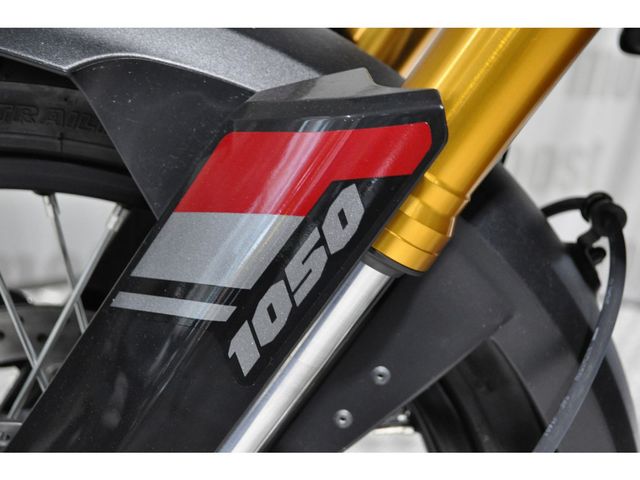 suzuki - v-strom-1050