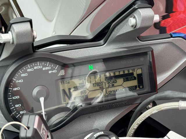 bmw - r-1200-rs