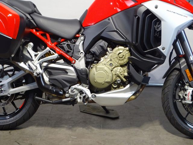 ducati - multistrada-v4-s