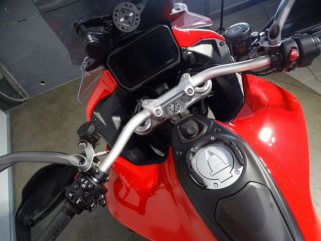 ducati - multistrada-v4-s