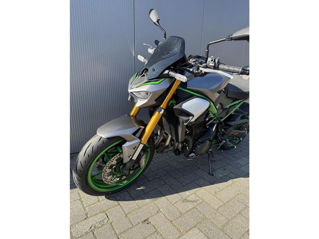 kawasaki - z900-se