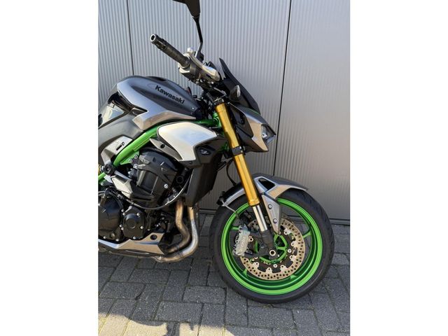 kawasaki - z900-se