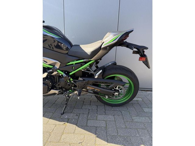 kawasaki - z900-se