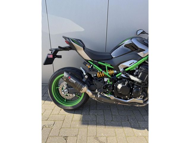 kawasaki - z900-se