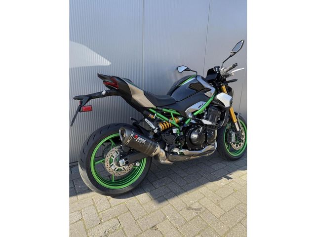 kawasaki - z900-se