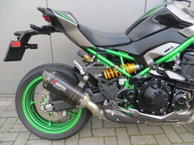 kawasaki - z900-se-performance